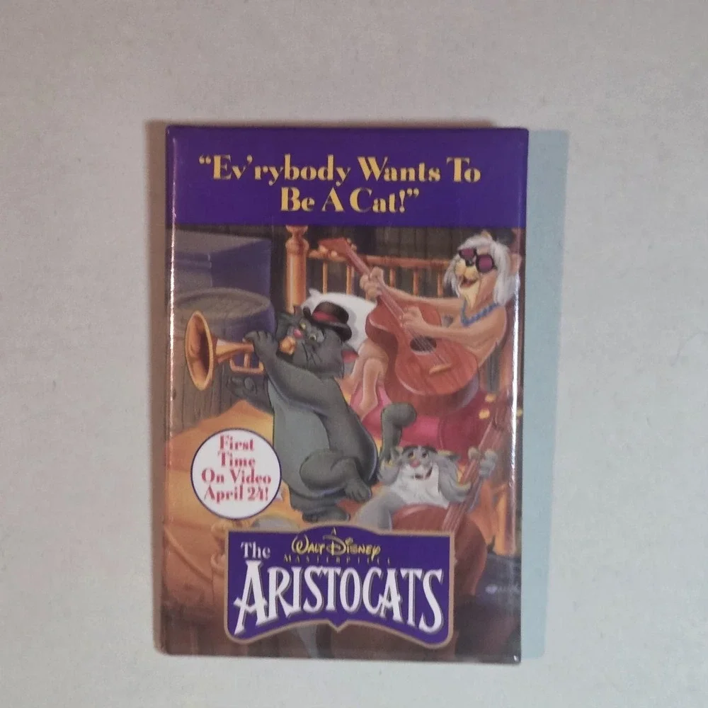 Vintage Disney Aristocats First Time On Video Promo Pinback Button Purple